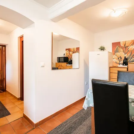 Dió Apartman *