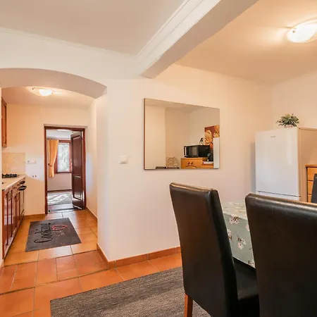 Zoeld Dio Vendeghaz Apartment Mezokovesd